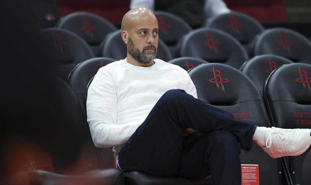 有意思，火箭队总经理拉斐尔·斯通就凯文·杜兰特交易发表言论